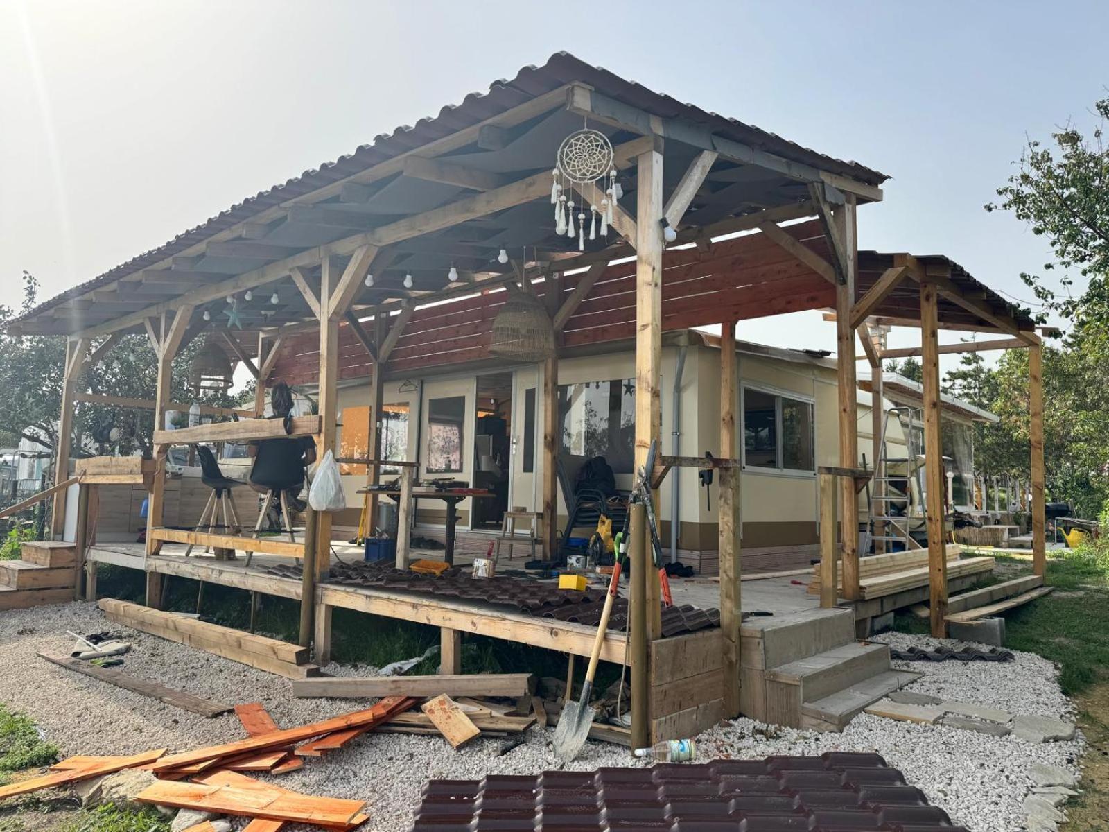 Karavana Tropicana Varna Extérieur photo