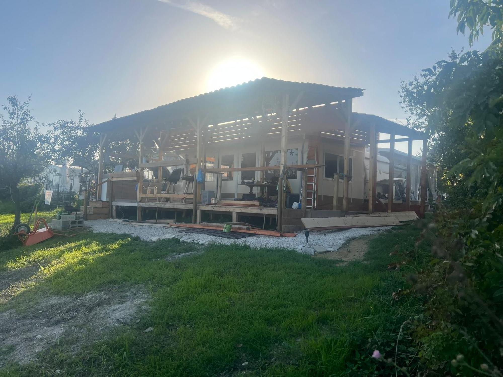 Karavana Tropicana Varna Extérieur photo